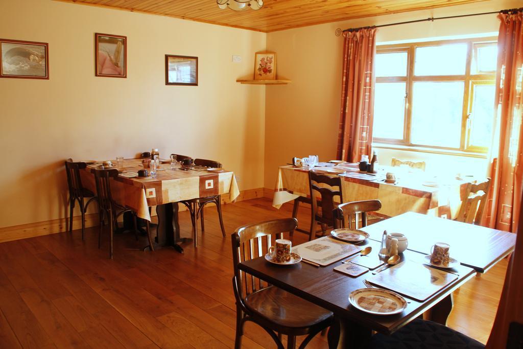 Woodview House Bed And Breakfast Ballinrobe Exterior photo